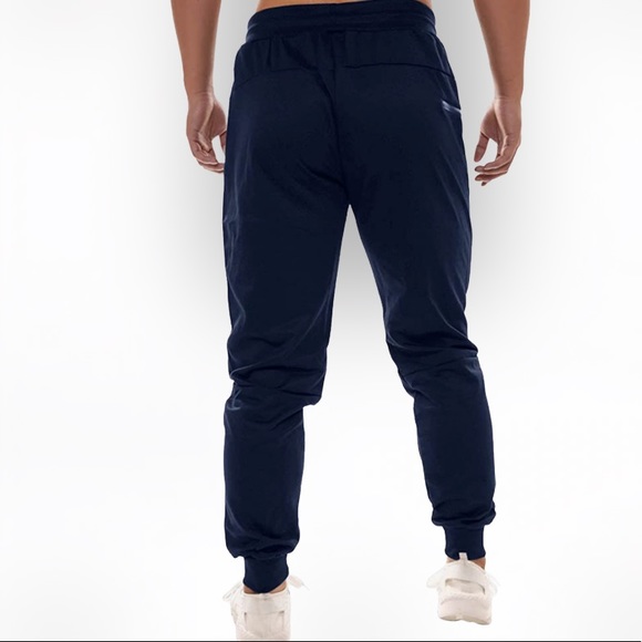 Men sweatpants with zipper pockets - Picture 3 of 5